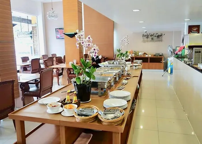 Paholyothin Park Place 3* Bangkok