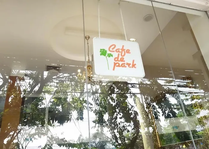 Hotel Paholyothin Park Place 3*